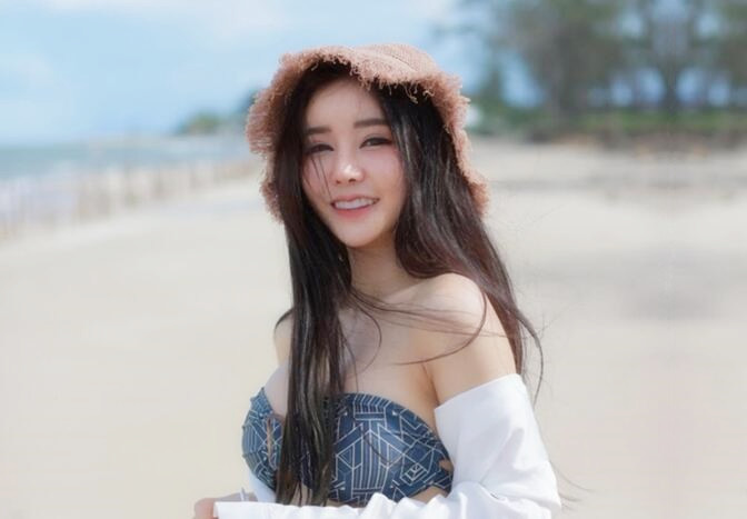 小野 模为求上 位忍辱负 重  要想人前显 贵 人就要遭 罪